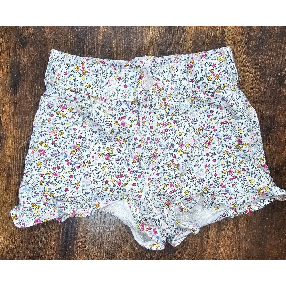 Baby Girl GAP Denim Floral Shorts 4 Year Old‎